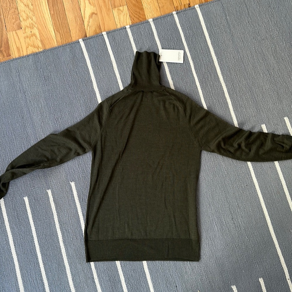 NWOT Sunspel Brown Merino Wool Turtleneck